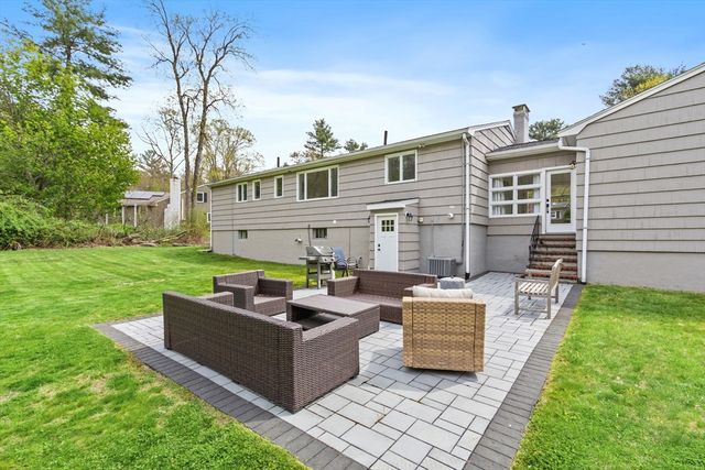 30 Wildewood Dr., Canton, MA 02021