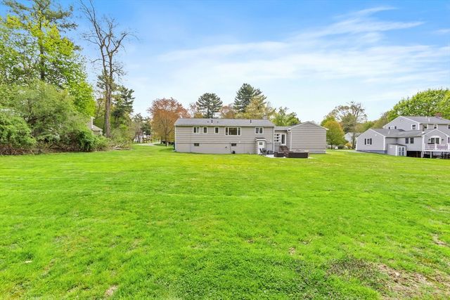 30 Wildewood Dr., Canton, MA 02021