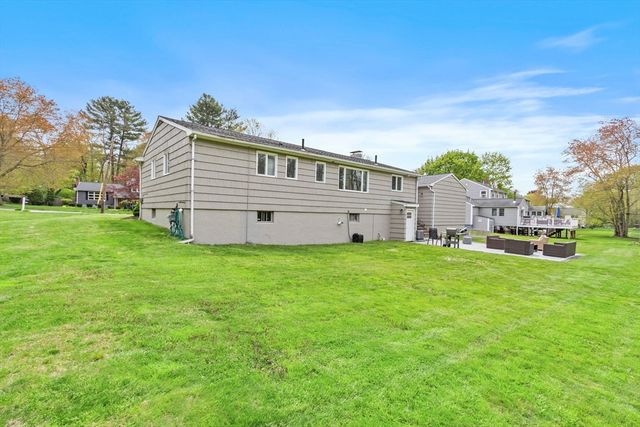 30 Wildewood Dr., Canton, MA 02021