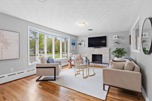 30 Wildewood Dr., Canton, MA 02021
