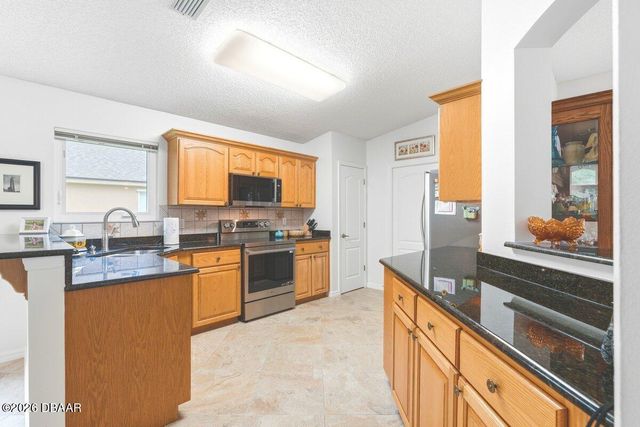 32 Meadow Ridge View, Ormond Beach, FL 32174