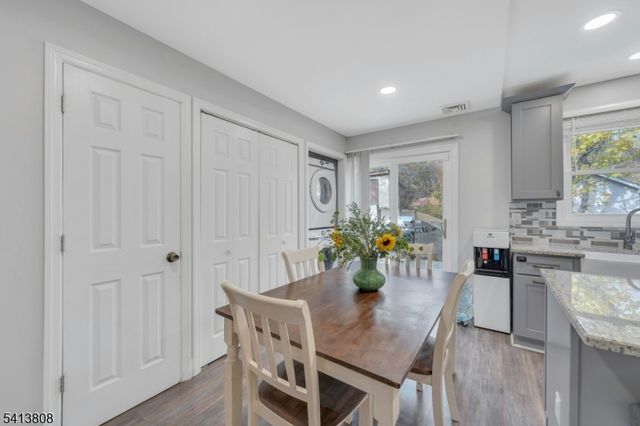 39 Delaware Rd, West Milford Twp., NJ 07421