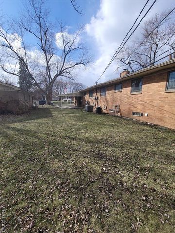 1641 Fairview Avenue, Royal Oak, MI 48073