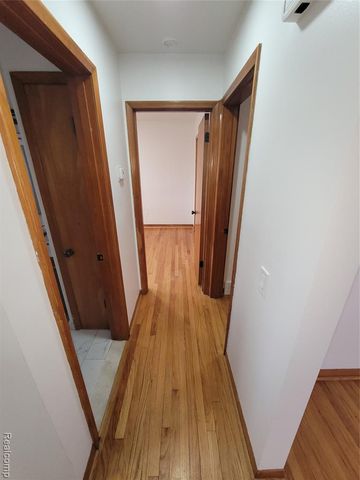 1641 Fairview Avenue, Royal Oak, MI 48073