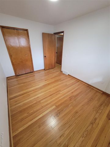 1641 Fairview Avenue, Royal Oak, MI 48073