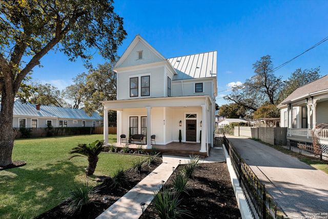 617 E Guenther, San Antonio, TX 78210