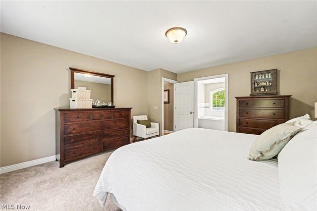 861 E Beech Street, Jefferson, OH 44047