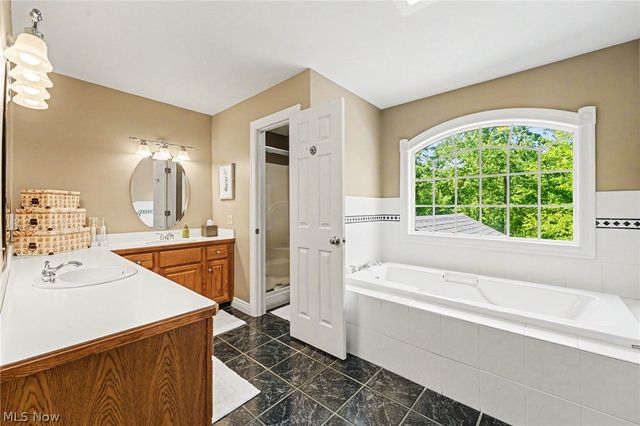 861 E Beech Street, Jefferson, OH 44047