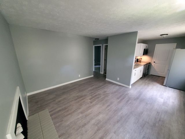 1317 Pierce Rd A, Madison, TN 37115