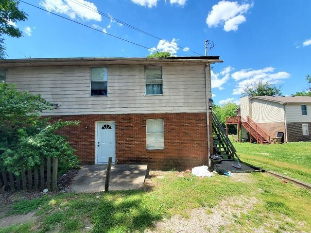 1317 Pierce Rd A, Madison, TN 37115