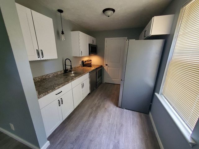 1317 Pierce Rd A, Madison, TN 37115