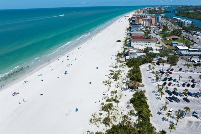17920 GULF BOULEVARD 1806, Redington Shores, FL 33708