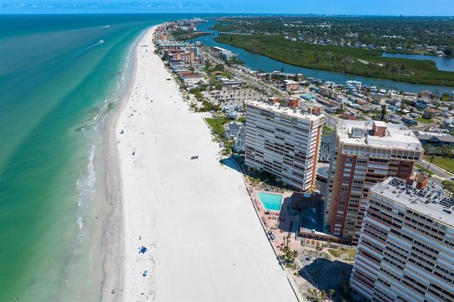 17920 GULF BOULEVARD 1806, Redington Shores, FL 33708