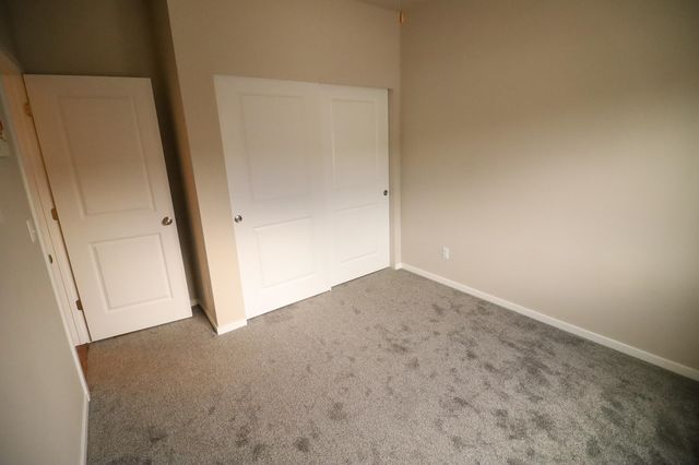 325 E Parker Ct, Colbert, WA 99005