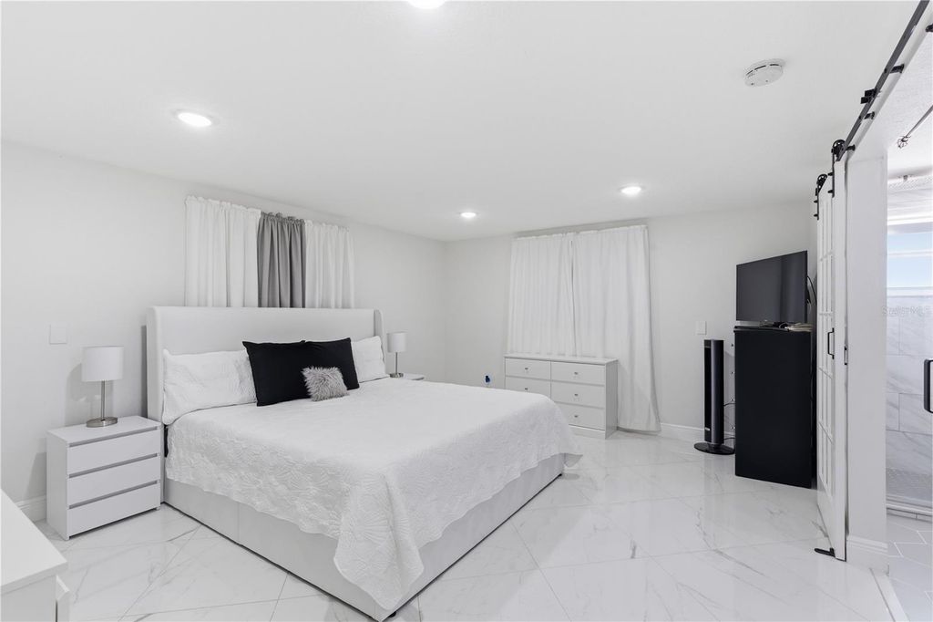 Image 14 of property listing at 601 GOLF AND SEA BOULEVARD, Apollo Beach, FL 33572