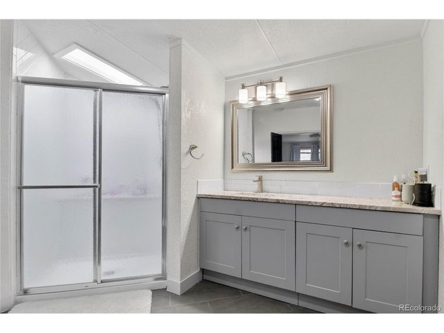 811 Plum Ave, Lochbuie, CO 80603