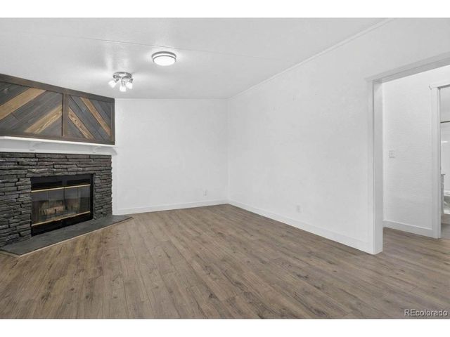 811 Plum Ave, Lochbuie, CO 80603