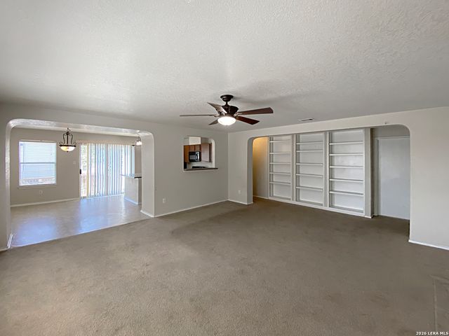 1415 Barker Bay, San Antonio, TX 78245