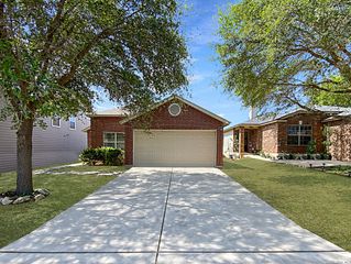 1415 Barker Bay, San Antonio, TX 78245
