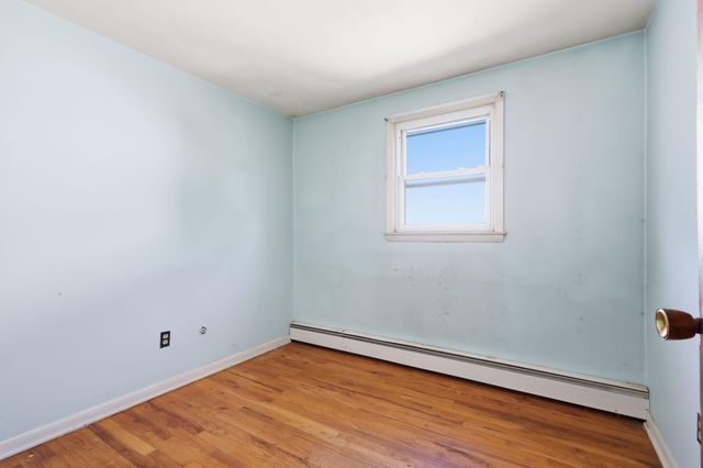214 SHEWELL AVE, Doylestown, PA 18901