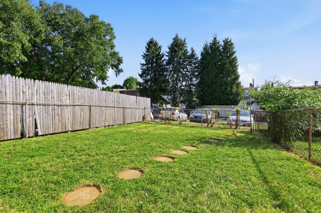 214 SHEWELL AVE, Doylestown, PA 18901