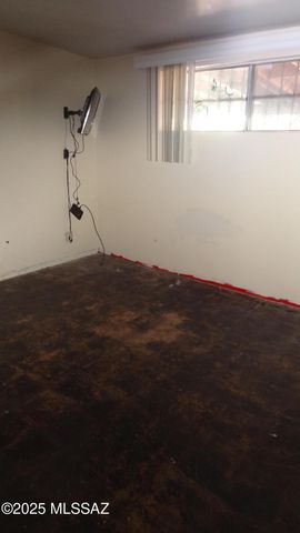 996 N Silver Lode Trail, Nogales, AZ 85621