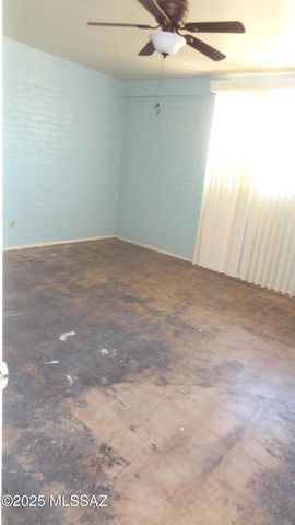 996 N Silver Lode Trail, Nogales, AZ 85621