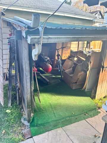 79 Bunn Street, Amsterdam, NY 12010