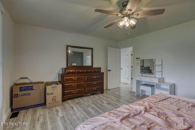 3965 Bruce St, Morristown, TN 37814