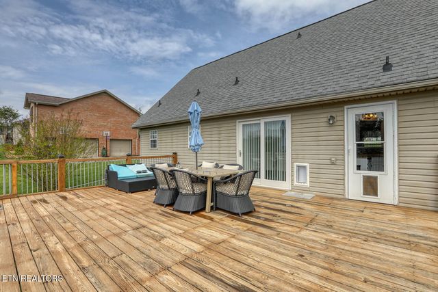 3965 Bruce St, Morristown, TN 37814