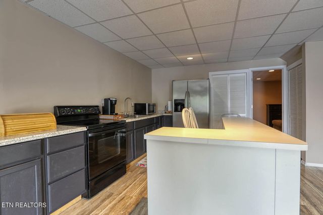 3965 Bruce St, Morristown, TN 37814