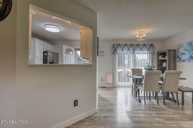 3965 Bruce St, Morristown, TN 37814