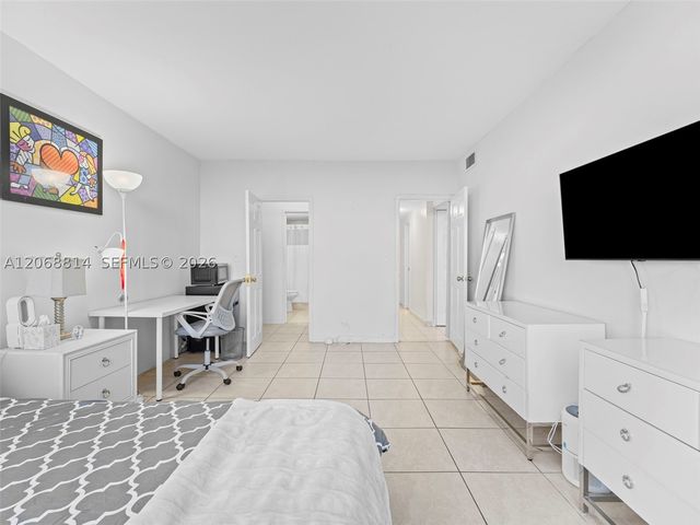 7441 Wayne Ave 3H, Miami Beach, FL 33141