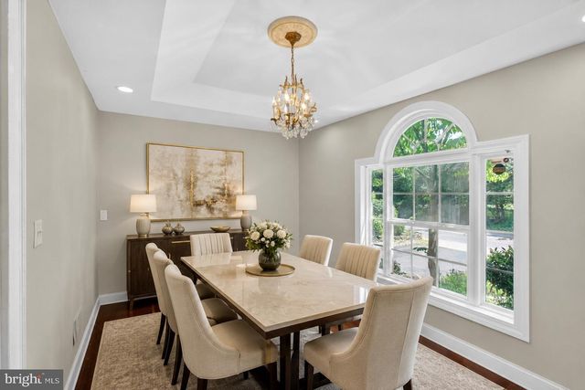 4415 BRADLEY LN, Chevy Chase, MD 20815