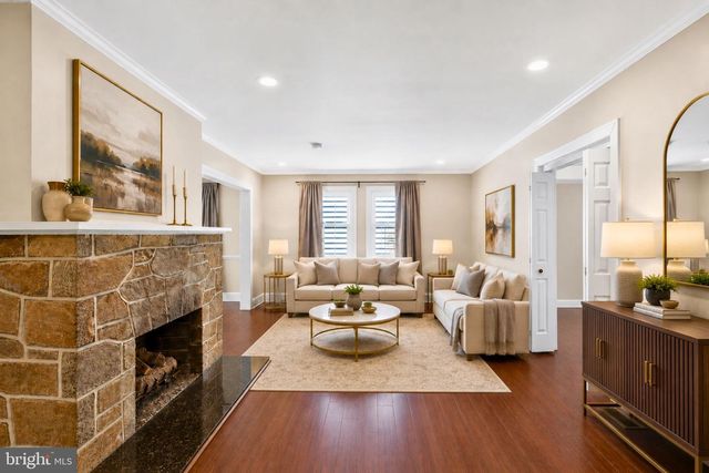 4415 BRADLEY LN, Chevy Chase, MD 20815
