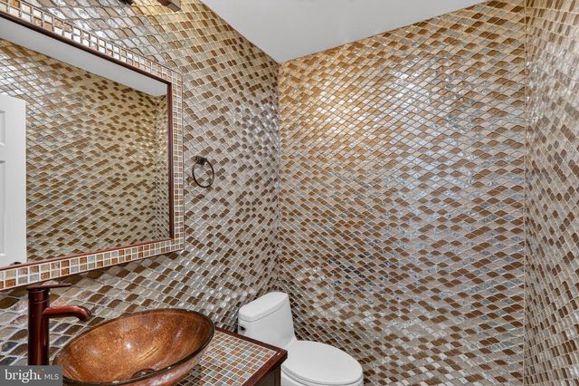4415 BRADLEY LN, Chevy Chase, MD 20815
