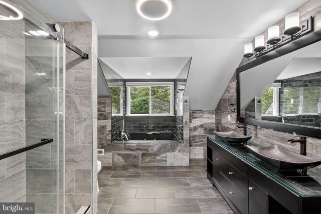 4415 BRADLEY LN, Chevy Chase, MD 20815