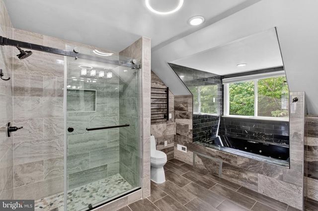 4415 BRADLEY LN, Chevy Chase, MD 20815