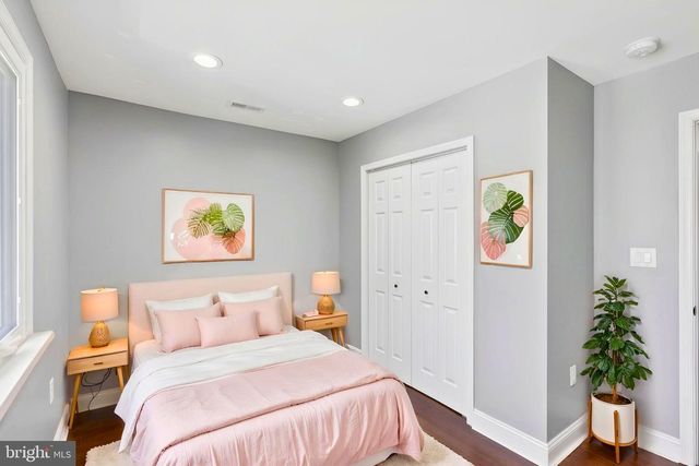 4415 BRADLEY LN, Chevy Chase, MD 20815