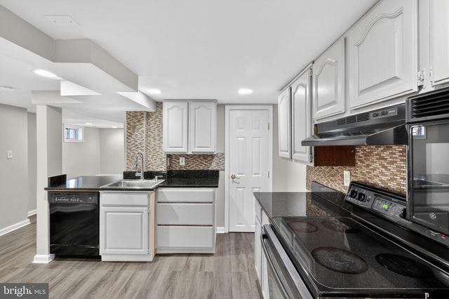 4415 BRADLEY LN, Chevy Chase, MD 20815