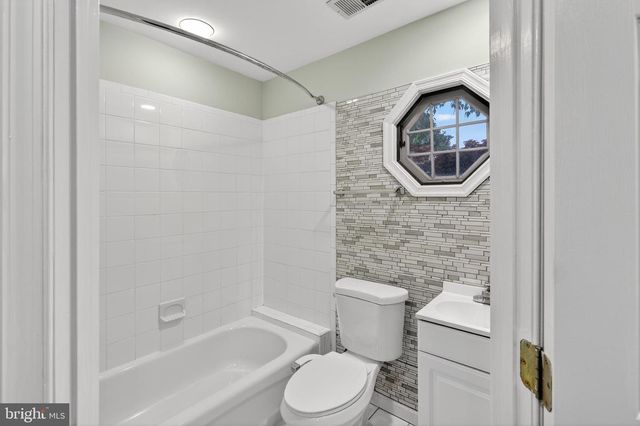 4415 BRADLEY LN, Chevy Chase, MD 20815