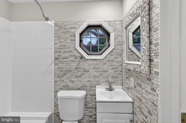 4415 BRADLEY LN, Chevy Chase, MD 20815