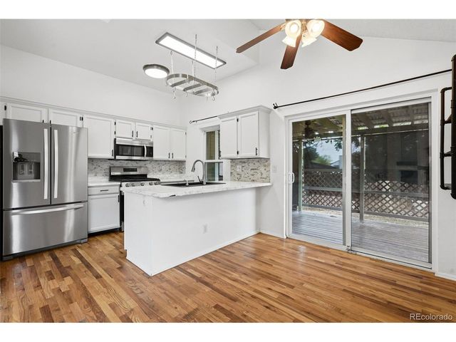 711 S Granby Cir, Aurora, CO 80012