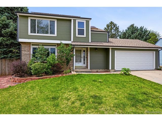 711 S Granby Cir, Aurora, CO 80012