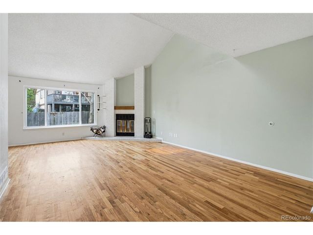 711 S Granby Cir, Aurora, CO 80012