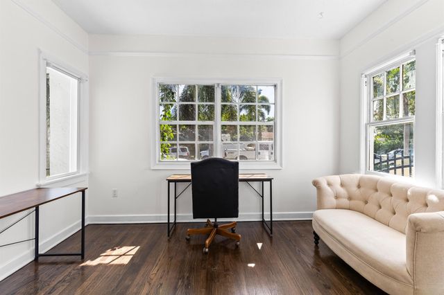 435 35th Street, West Palm Beach, FL 33407