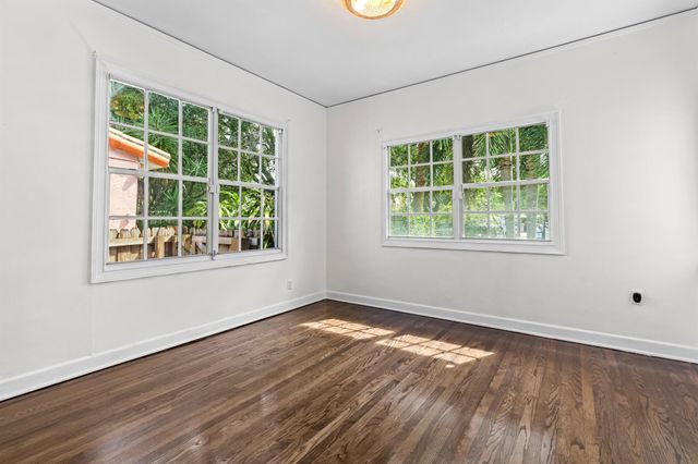435 35th Street, West Palm Beach, FL 33407