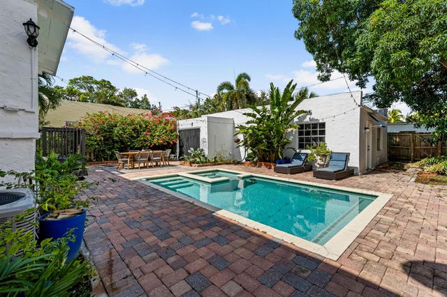 435 35th Street, West Palm Beach, FL 33407