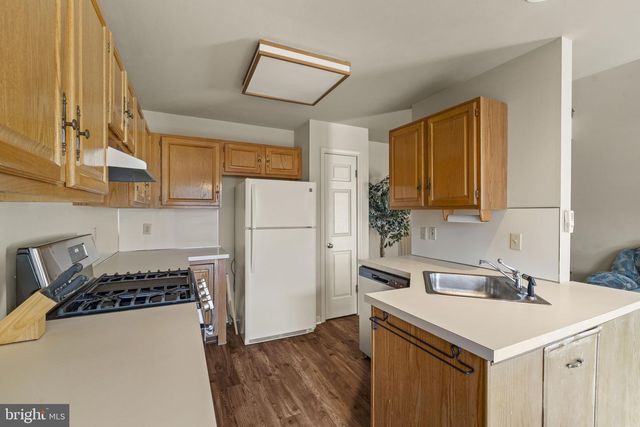 510 UPLAND ST, Pottstown, PA 19464