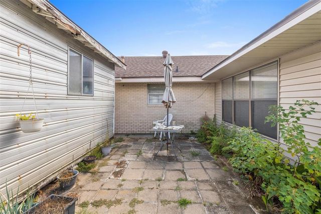 320 Madison Street, Sulphur, LA 70663